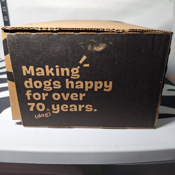 NWT Bark BarkBox Beg -n- Bag Theme with 2 toys and 3 treats - Large Dogs - Picture 13 of 16